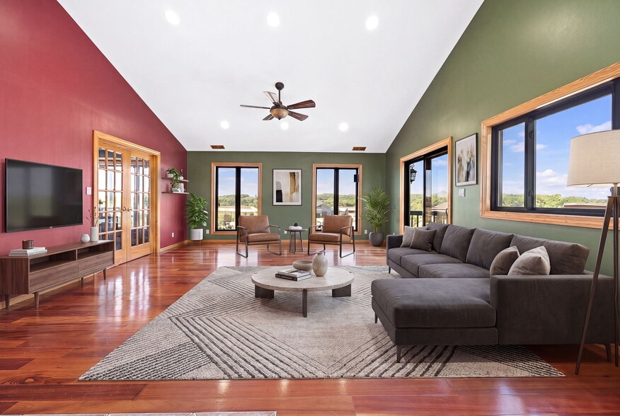 More Photos Of 12820 Main St, Lemont Showroom For Sale