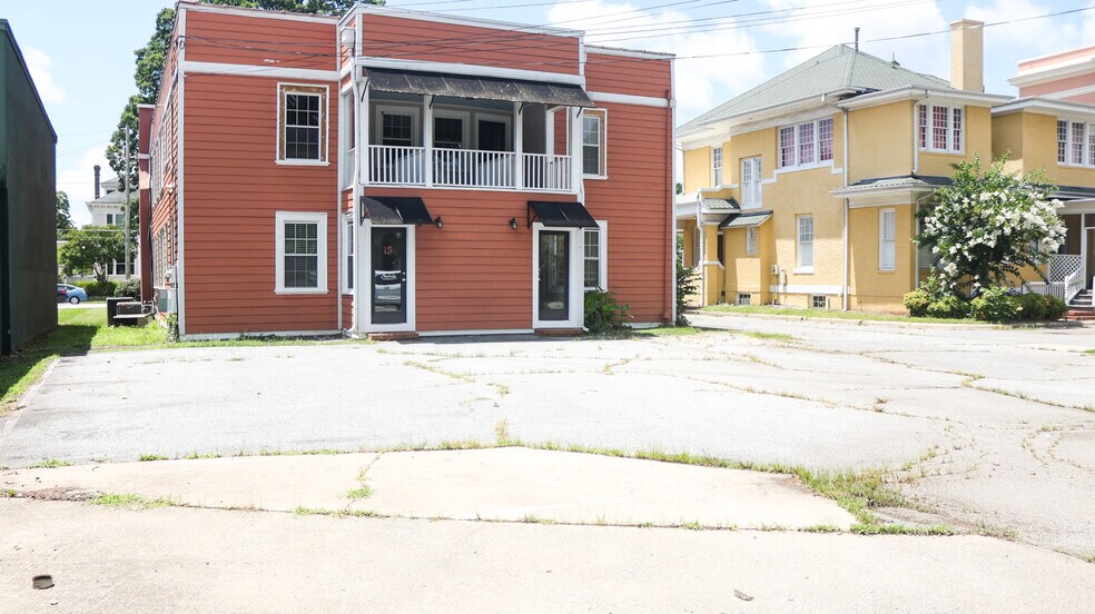 More Photos Of 1102 N Main St, High Point Storefront For Lease