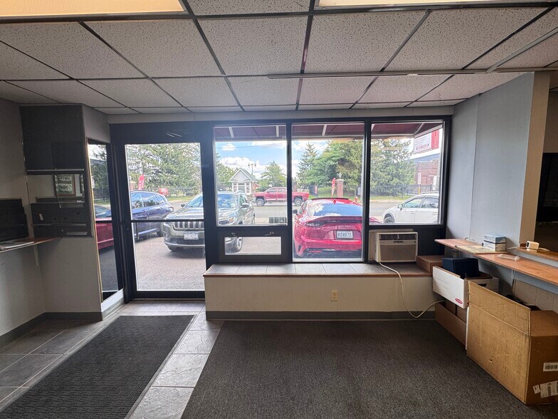 More Photos Of 1306 Broadway, Albany Manufacturing For Sale