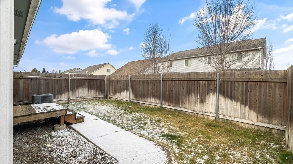 More Photos Of 12218 W 10th Ave, Airway Heights Apartments For Sale