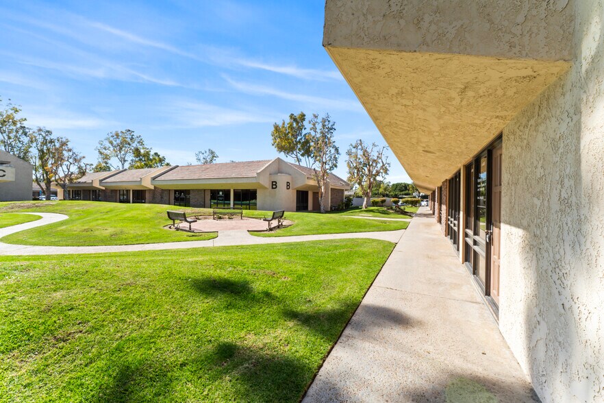 More Photos Of 2460 N Ponderosa Dr, Camarillo Medical For Sale