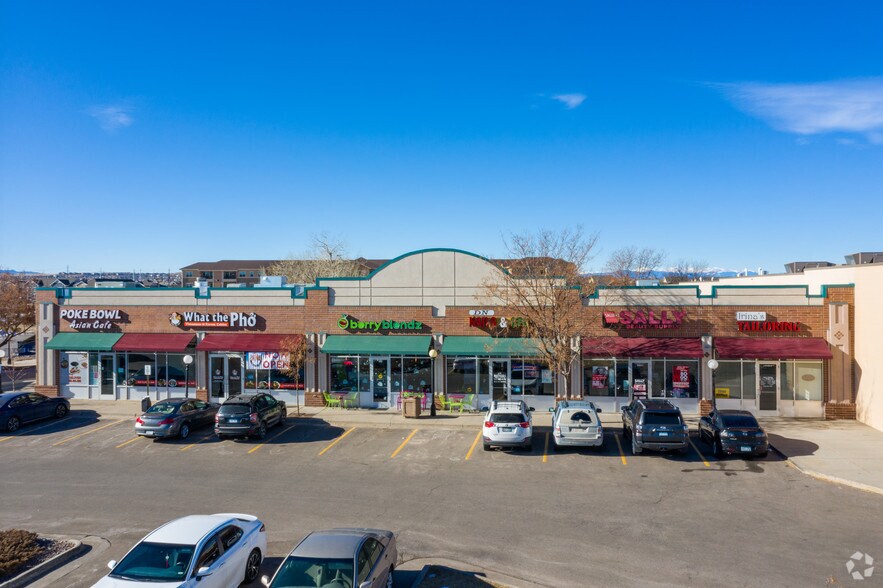 More Photos Of 10911-11061 S Parker Rd, Parker Storefront For Lease