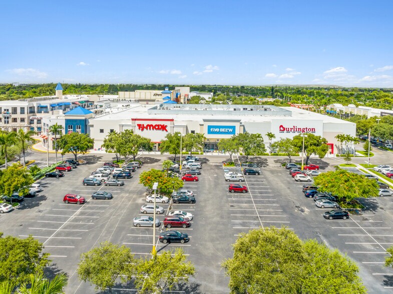 More Photos Of 1900-2001 Federal Hwy, Pompano Beach Unknown For Lease