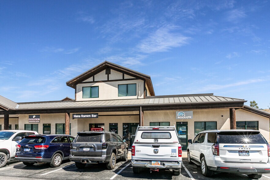 More Photos Of 6546 N Landmark Dr, Park City Office For Lease
