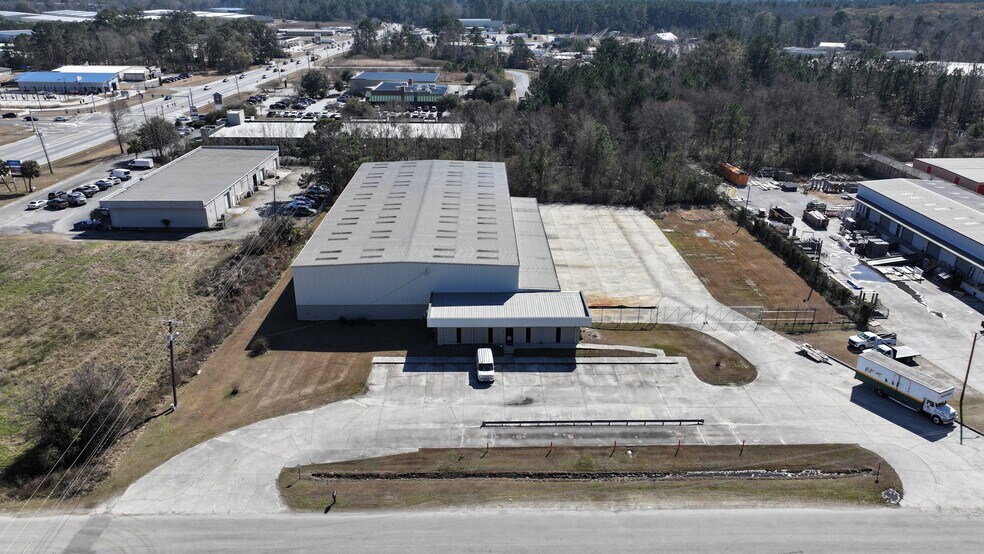 More Photos Of 102 Sharon Ct, Pooler Warehouse For Lease