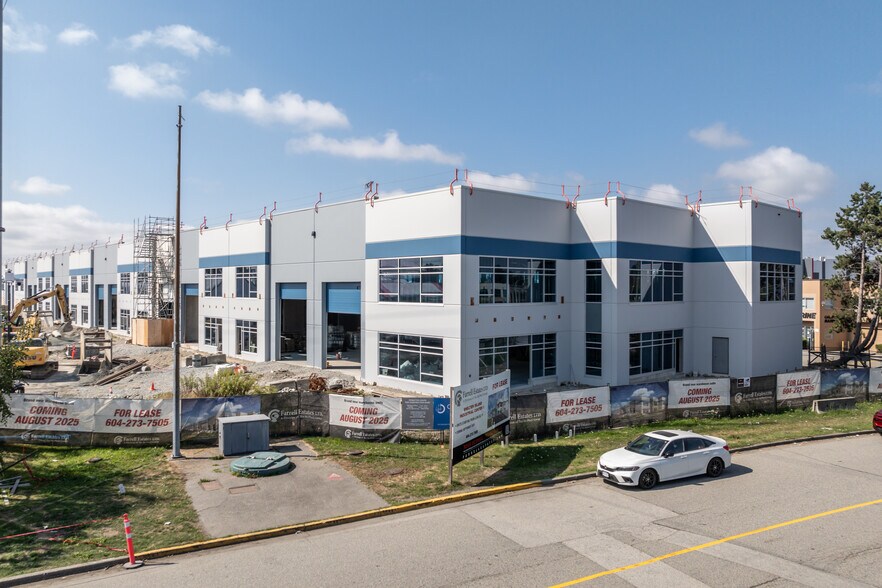 More Photos Of 6811 Graybar Rd, Richmond Warehouse For Lease