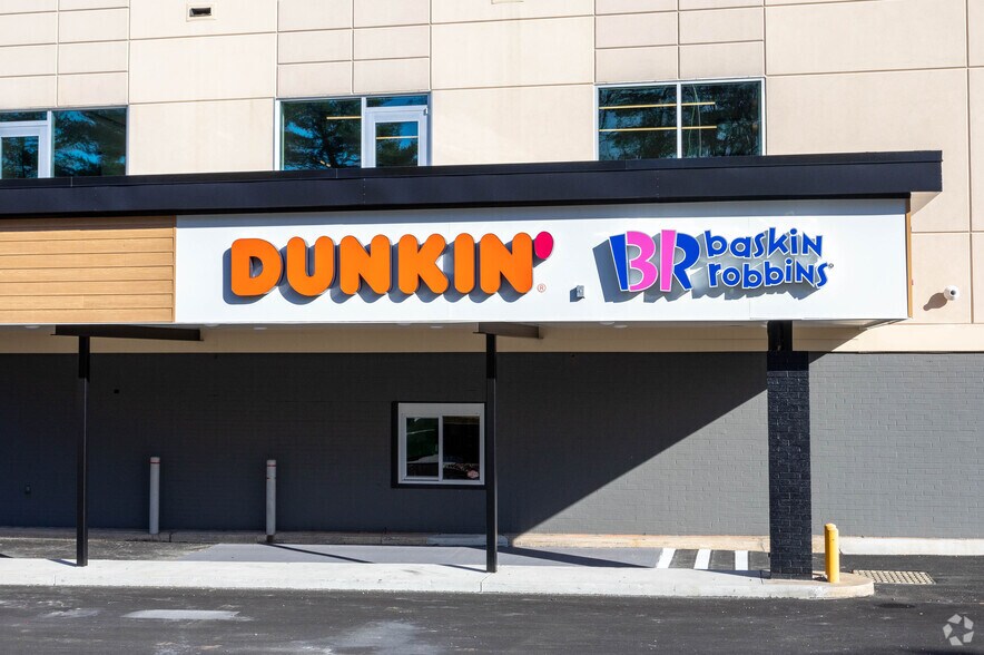 More Photos Of 9200 Old Annapolis Rd, Columbia Storefront Retail Office For Lease