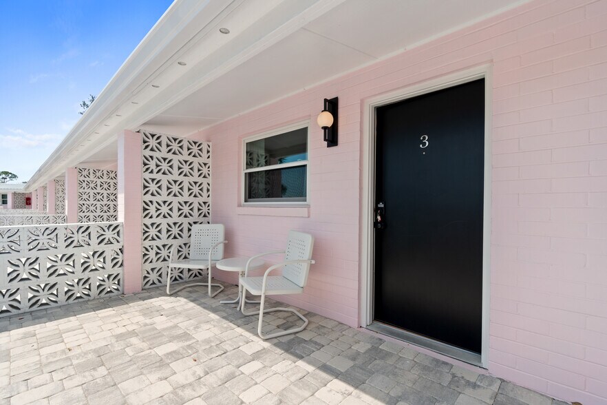 More Photos Of 3155 W Highway 98, Port Saint Joe Hotel For Sale