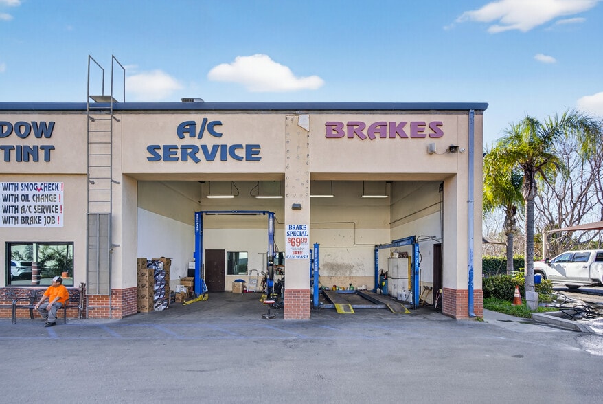 More Photos Of 8641 Sepulveda Blvd, North Hills Carwash For Sale