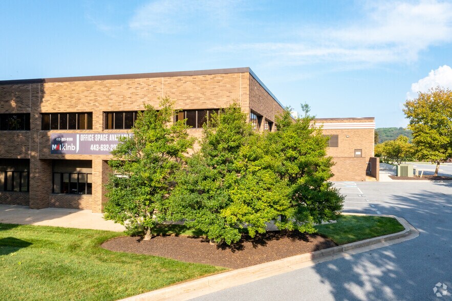 More Photos Of 11011 McCormick Rd, Hunt Valley Office For Lease