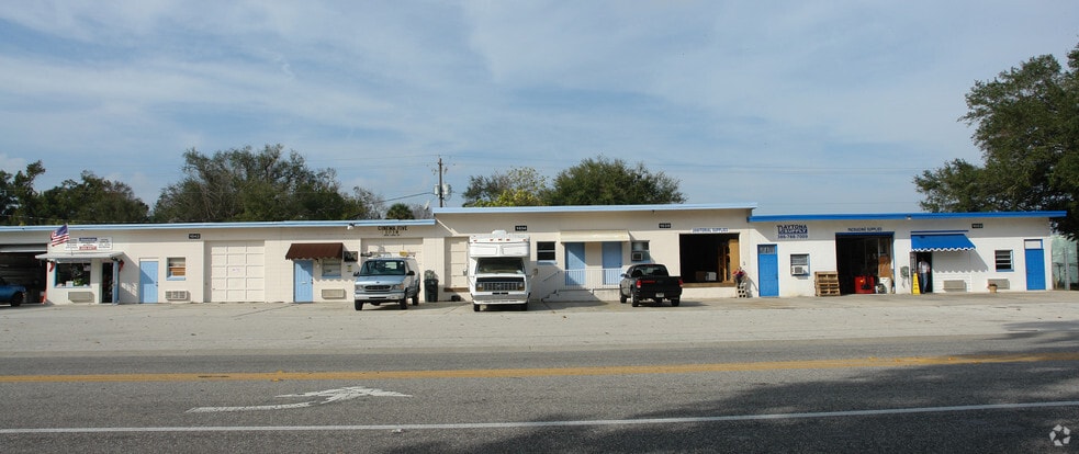 Primary Photo Of 1022-1054 Reed Canal Rd, Daytona Beach Warehouse For Lease