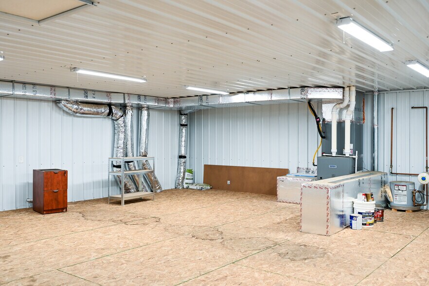 More Photos Of 23367 US 23, Circleville Industrial For Lease