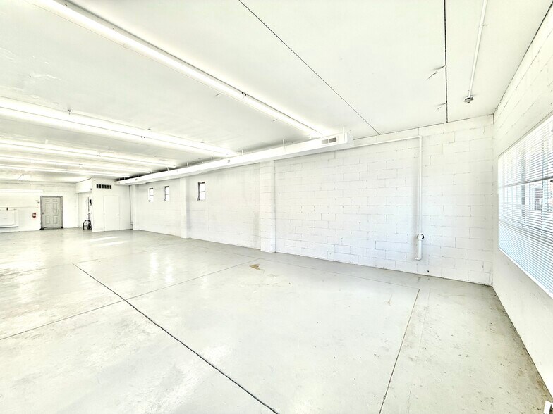 More Photos Of 427 Buck St, Millville Auto Repair For Sale