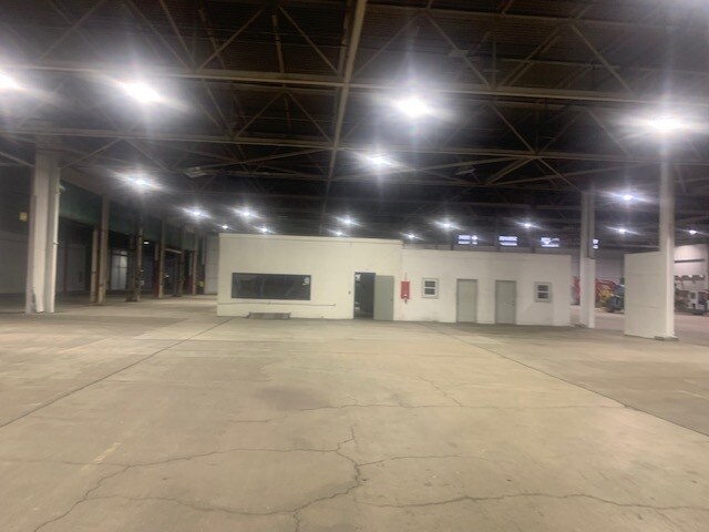 More Photos Of 1601 Hunter Ave, Niles Warehouse For Lease