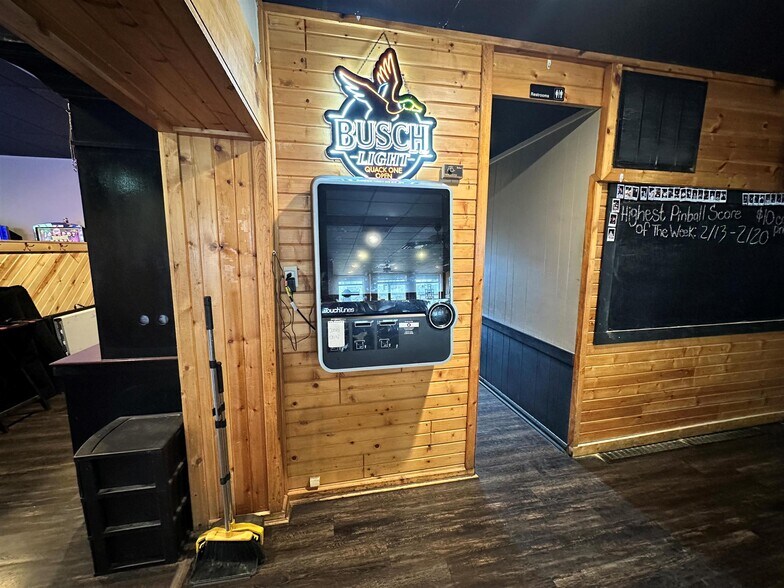 More Photos Of 102 E Railroad St, Lena Apartments For Sale