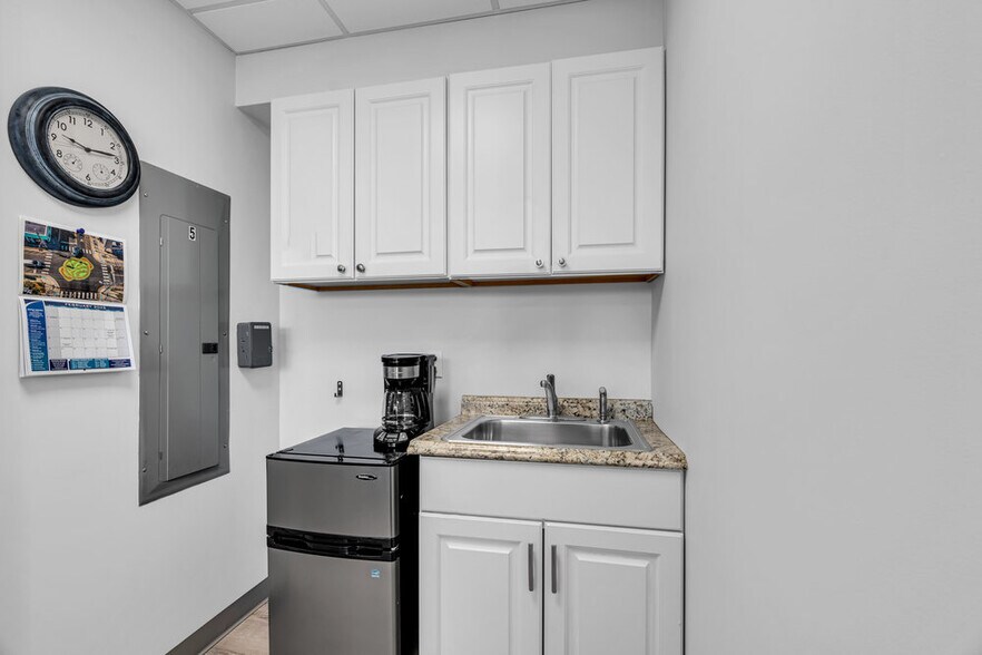 More Photos Of 700 Bangs Ave, Asbury Park Apartments For Lease