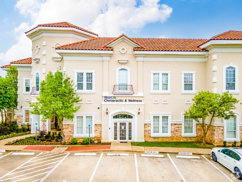 More Photos Of 5072 W Plano Pky, Plano Medical For Lease