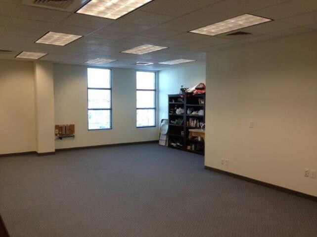 More Photos Of 1369 W 6th Ave, Eugene Storefront Retail Office For Lease