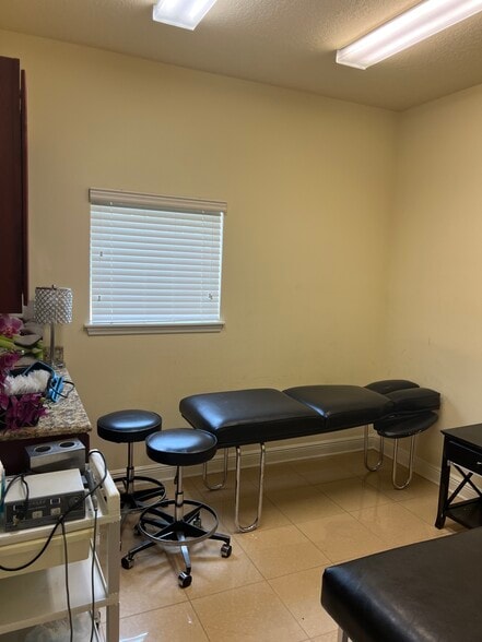 More Photos Of 1656 S Volusia Ave, Orange City Medical For Lease