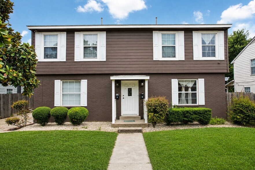 Primary Photo Of 3435 Rosedale St, Houston Apartments For Sale