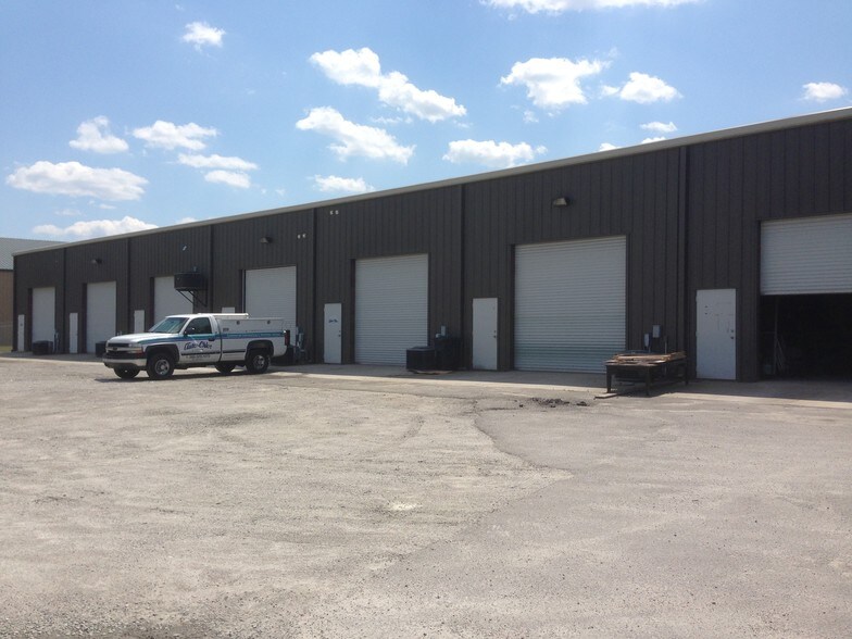 More Photos Of 78 Columbia Dr, Pooler Light Manufacturing For Lease