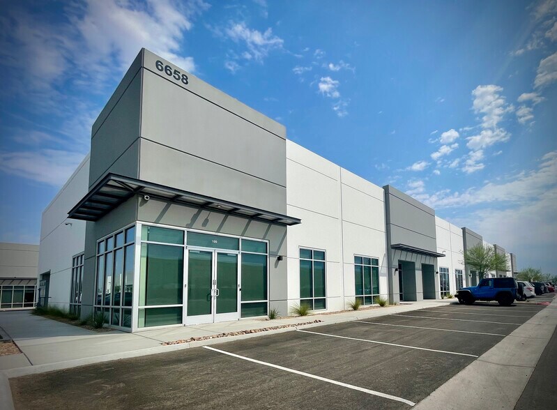 More Photos Of 6728 W Sunset Rd, Las Vegas Flex For Lease