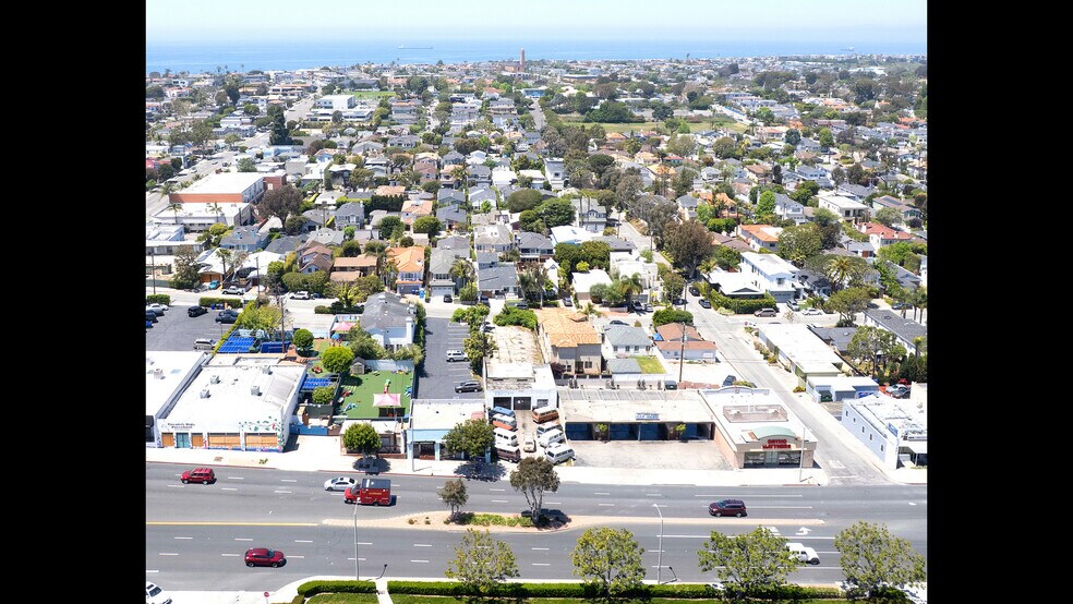 More Photos Of 1301 Sepulveda Blvd, Manhattan Beach Freestanding For Sale