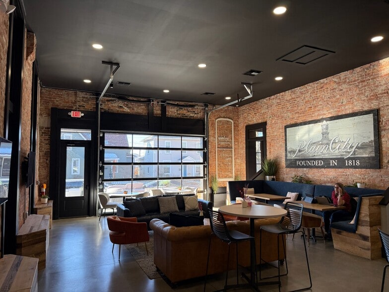 More Photos Of 213 S Chillicothe St, Plain City Coworking Space