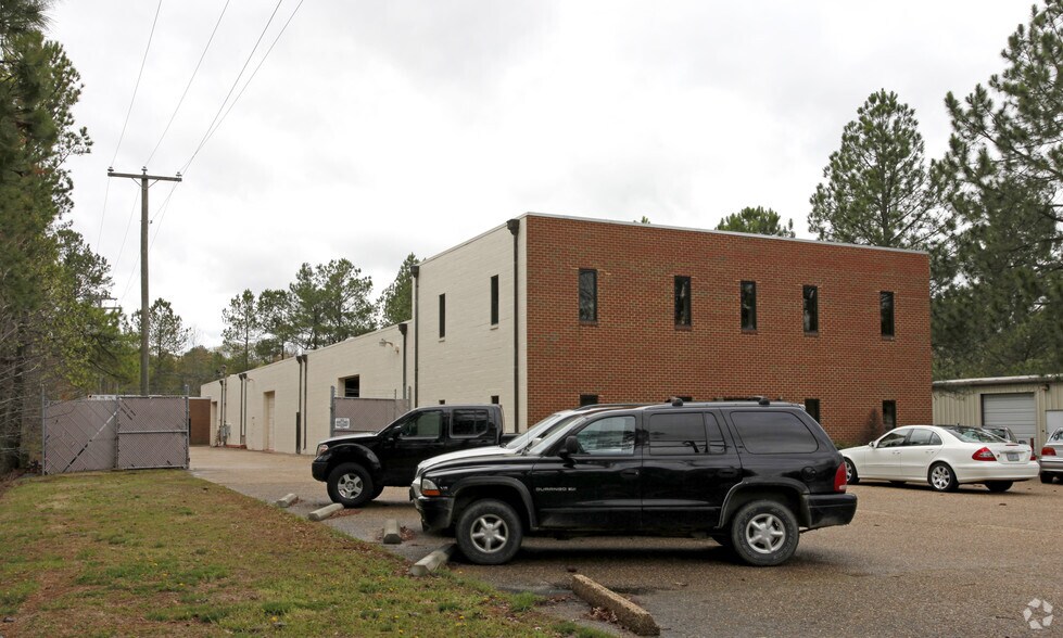 Primary Photo Of 201 Production Dr, Yorktown Distribution For Lease