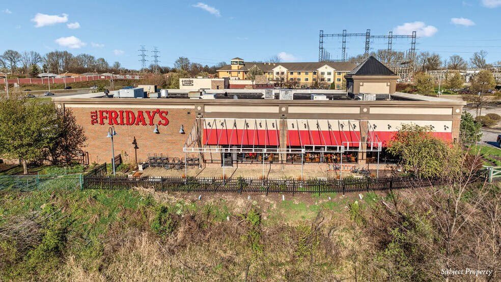 More Photos Of 10320 Cascade Crossing, Brooklyn Restaurant For Lease