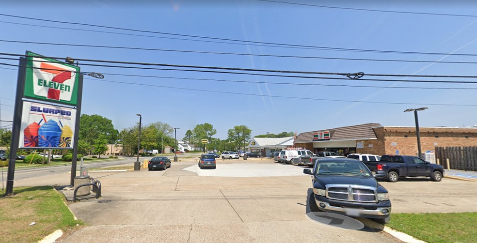 More Photos Of 800 E Little Creek Rd, Norfolk Convenience Store For Sale