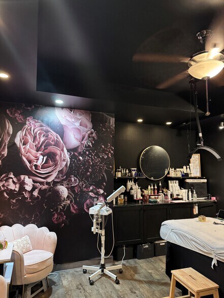 More Photos Of 609 E Speer Blvd, Denver Office For Sale