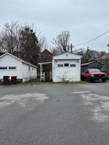 More Photos Of Canal Street, Schuylerville Manufactured Housing Mobile Home Park For Sale