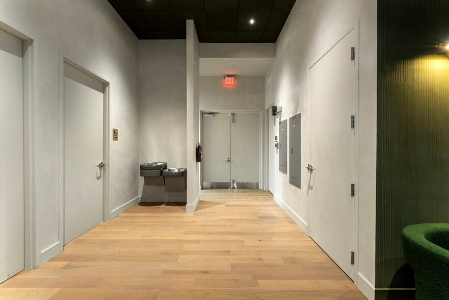 More Photos Of 301 Altara Ave, Coral Gables Apartments For Sale