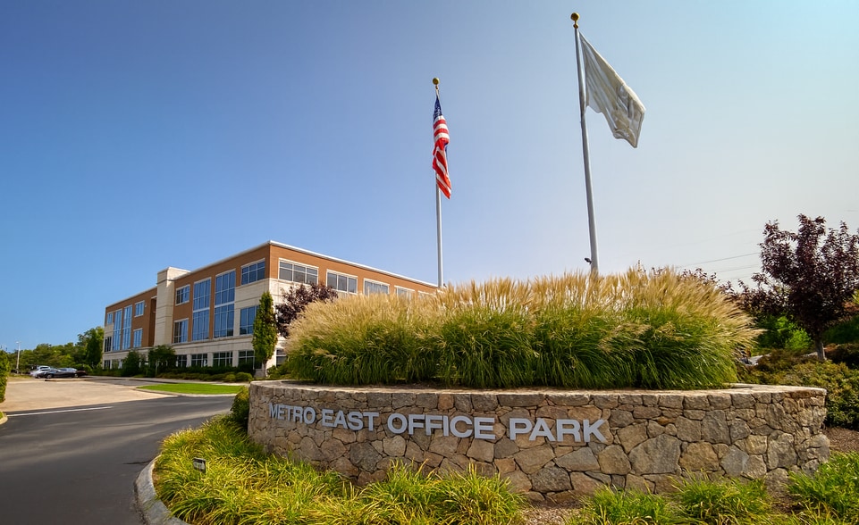 More Photos Of 117 Metro Center Blvd, Warwick Office For Lease