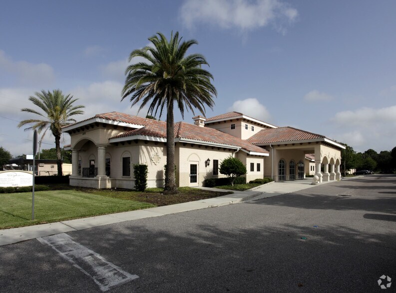 More Photos Of 1605 W Fairbanks Ave, Winter Park Medical For Sale