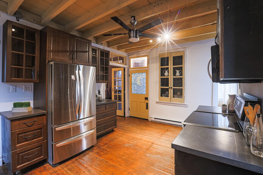 More Photos Of 3234 Main St, Manchester Apartments For Sale