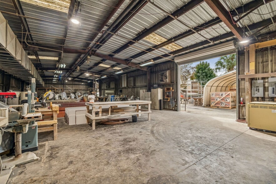 More Photos Of 1060 Harbor Lake Dr, Safety Harbor Light Manufacturing For Sale