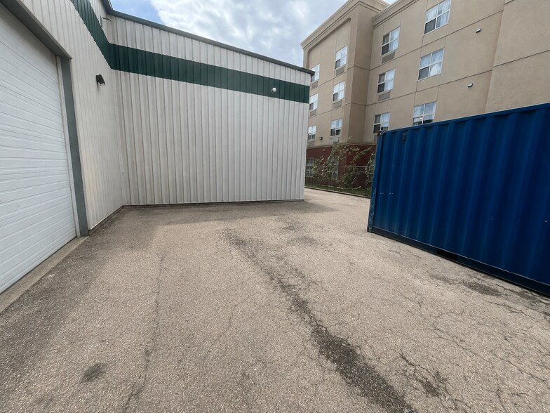More Photos Of 3912 84th Ave, Leduc Warehouse For Lease