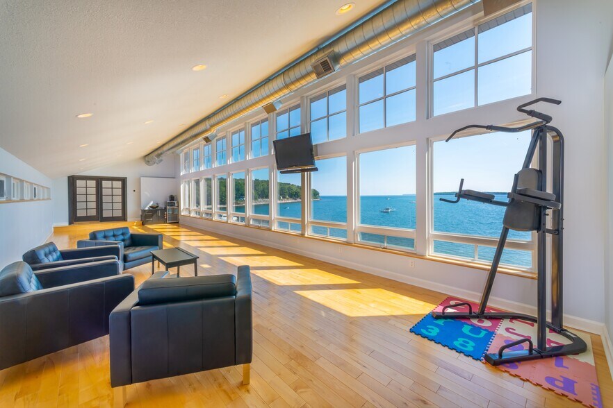 More Photos Of E3220 and E3218 State Highway M 28, Au Train Specialty For Sale