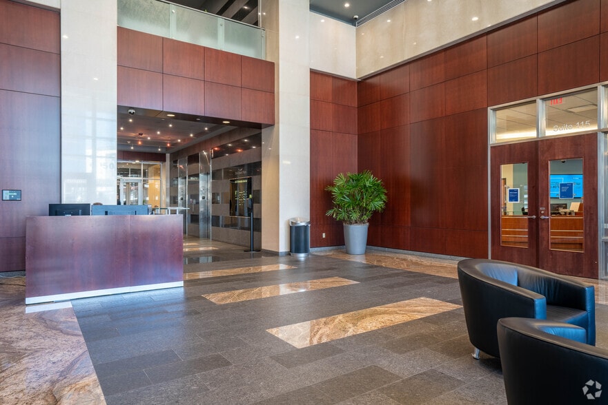 More Photos Of 501 Riverside Ave, Jacksonville Office For Lease