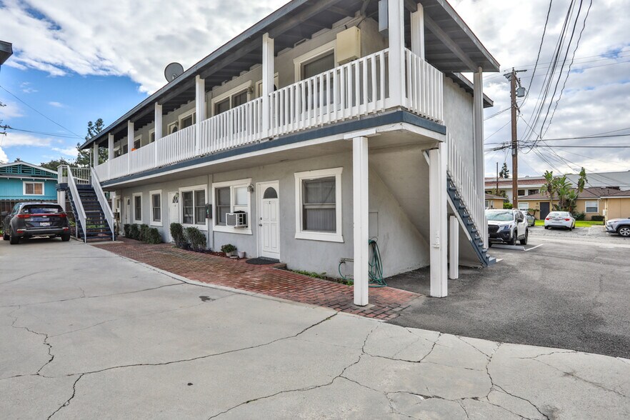 More Photos Of 310 W Mountain View Ave, Glendora Apartments For Sale