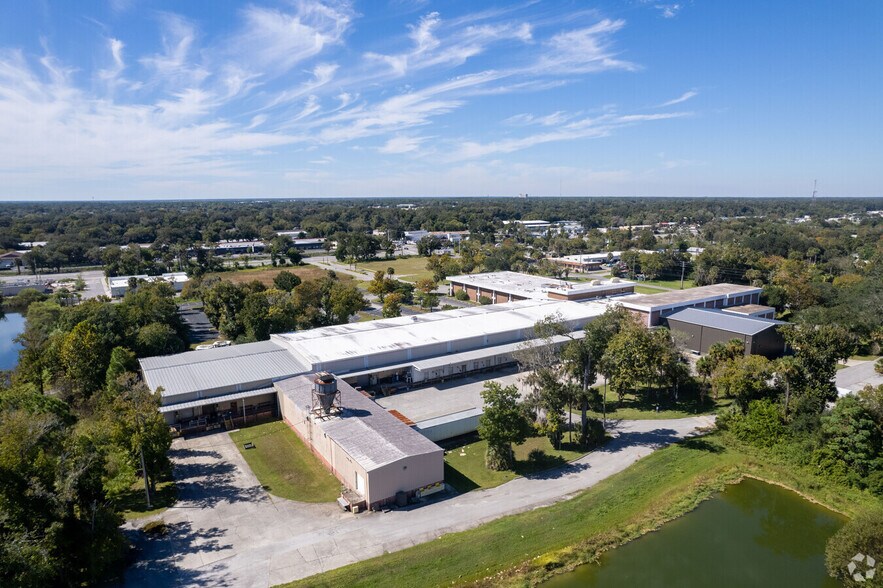 More Photos Of 901 6th St, Daytona Beach Industrial For Sale