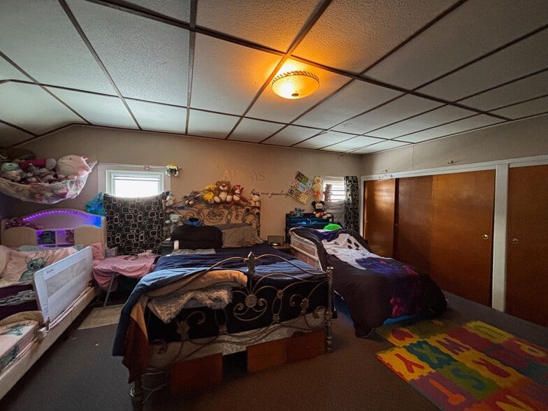 More Photos Of 212 Buffalo St, Gowanda Hotel For Sale