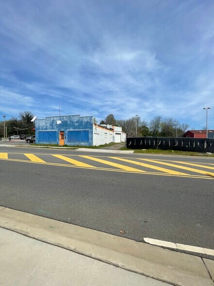 More Photos Of 166 W Main St, Rock Hill Storefront Retail Office For Sale