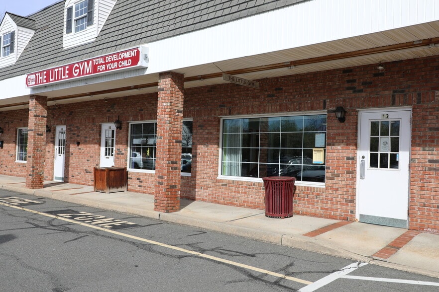 More Photos Of 217 Clarksville Rd, West Windsor Storefront For Lease