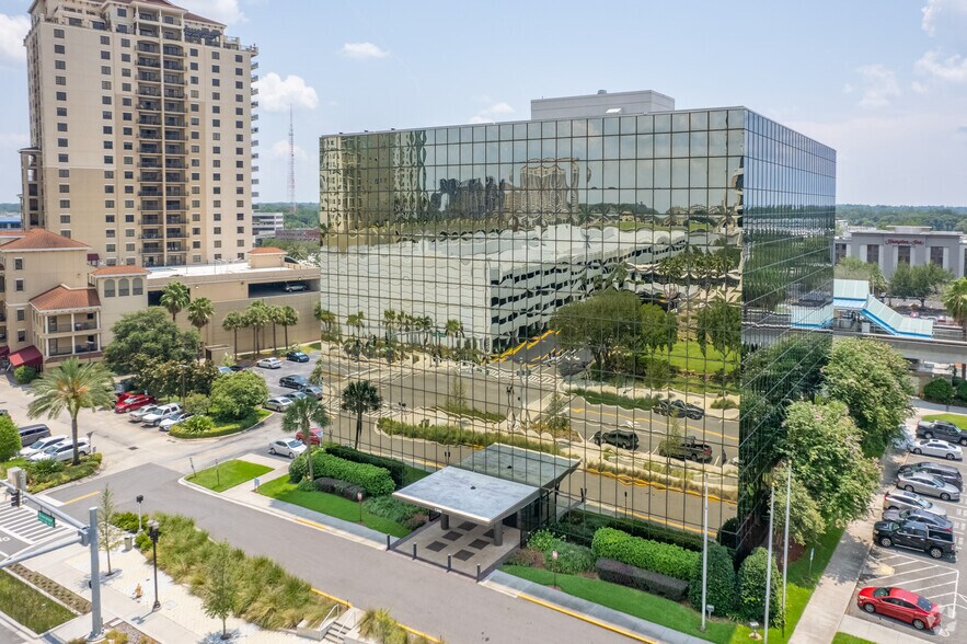 More Photos Of 1300 Riverplace Blvd, Jacksonville Office For Lease