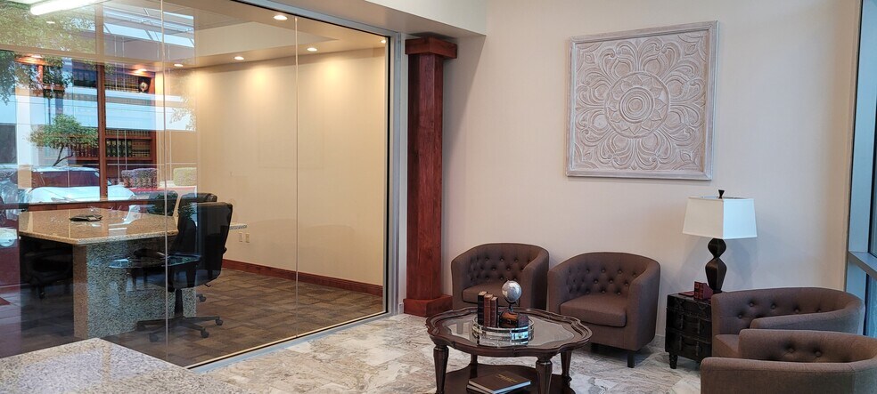More Photos Of 5700 W Chandler Blvd, Chandler Coworking Space