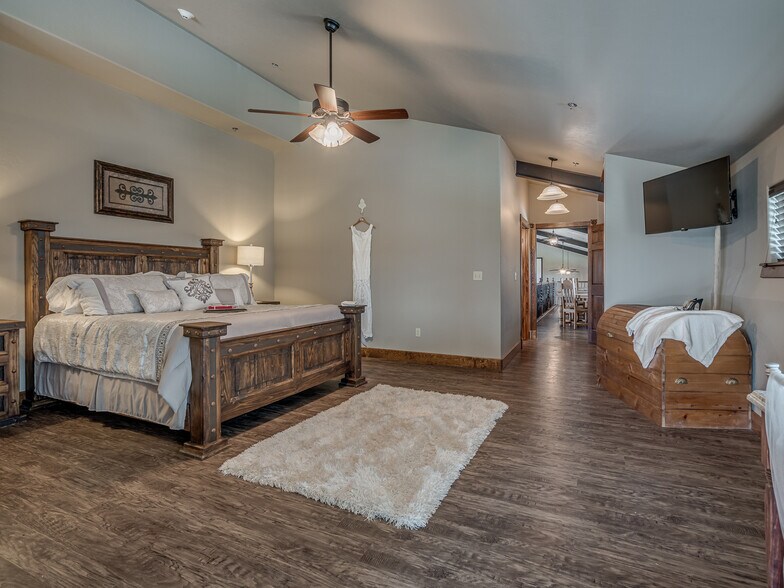 More Photos Of 341070 E 890 Rd, Chandler Lodge Meeting Hall For Sale