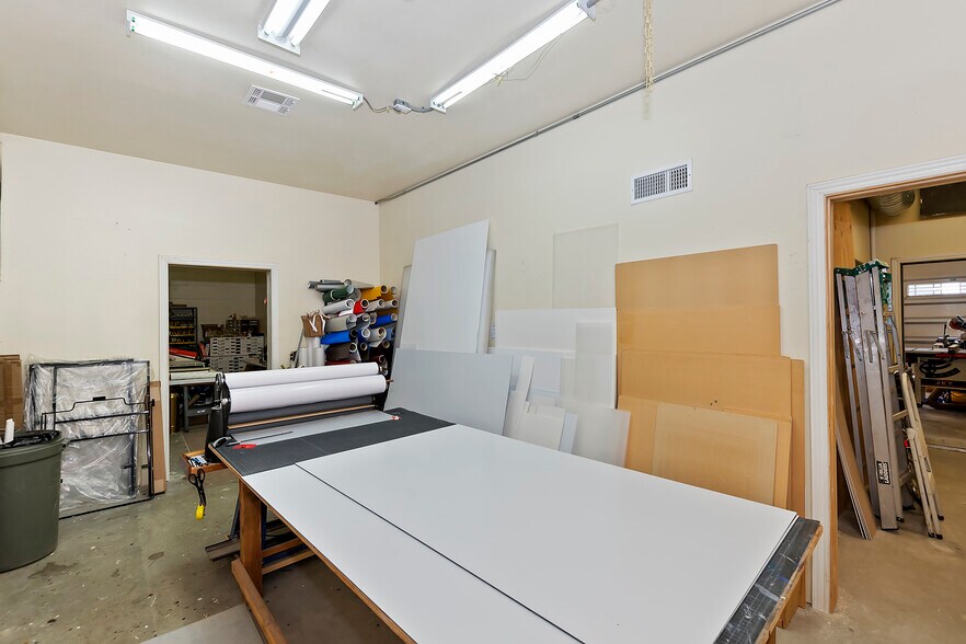 More Photos Of 26288 CA-18, Rimforest Storefront Retail Residential For Sale